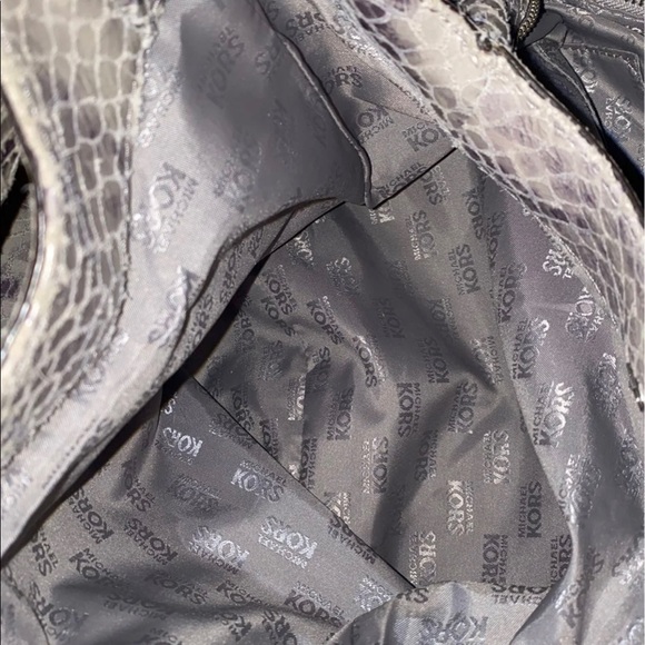 Michael kors bag - Picture 4 of 6